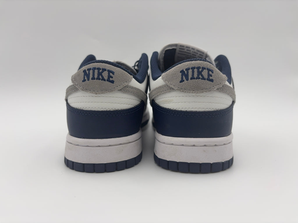 Dunk Low 'Midnight Navy Smoke Grey'