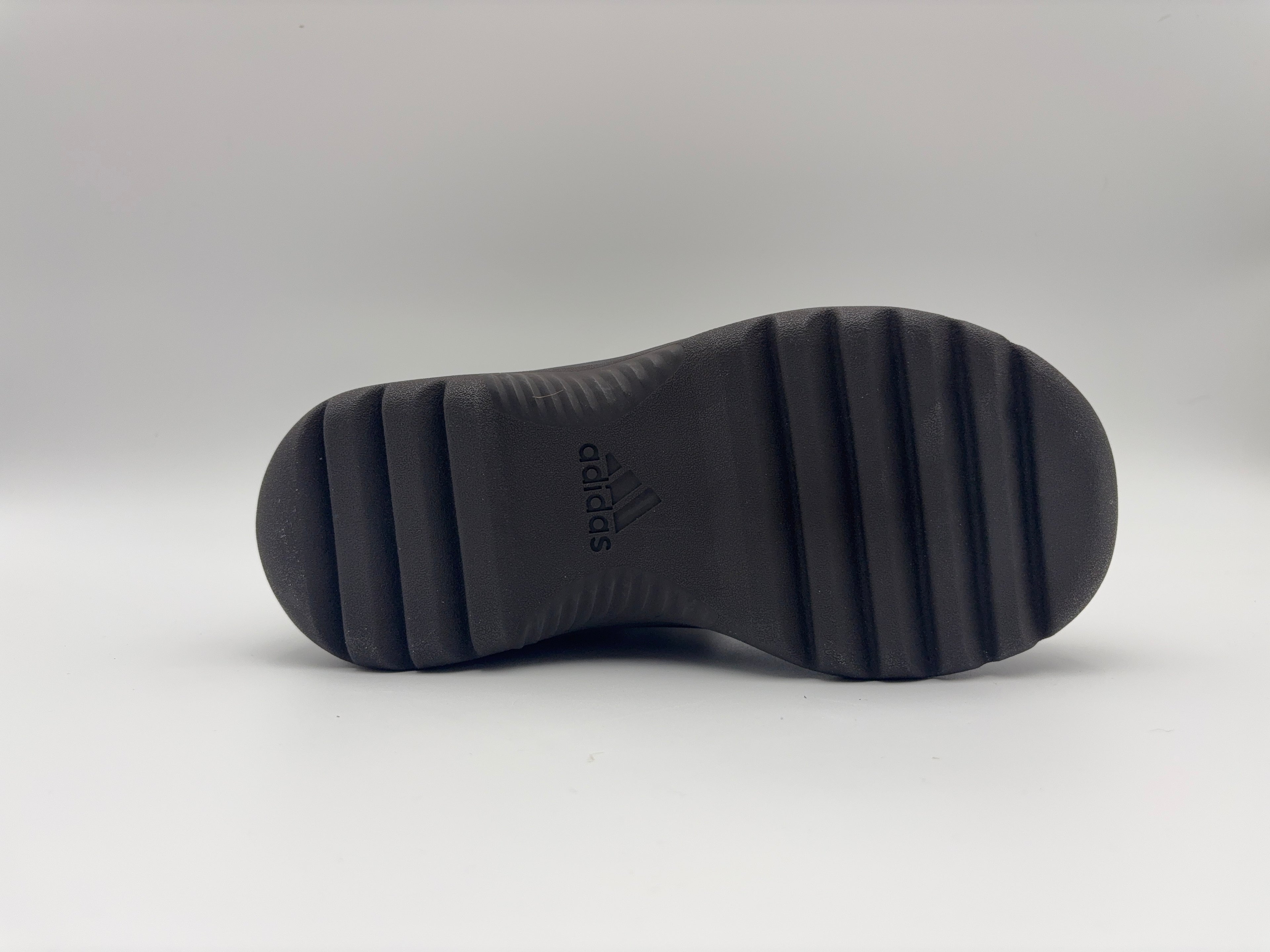 Yeezy Desert Boot 'Oil' 2024