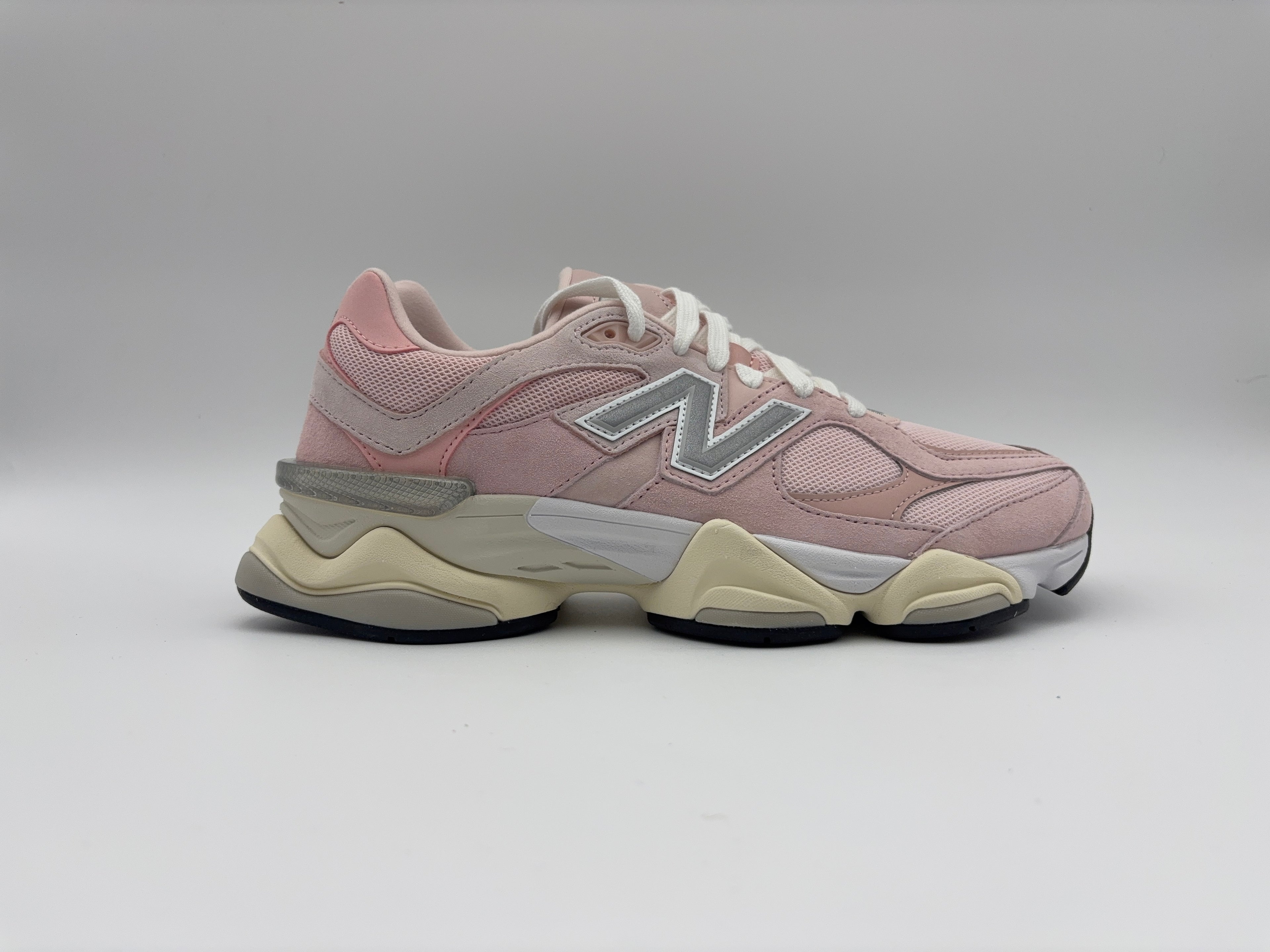 New Balance 9060 'Pink Haze'