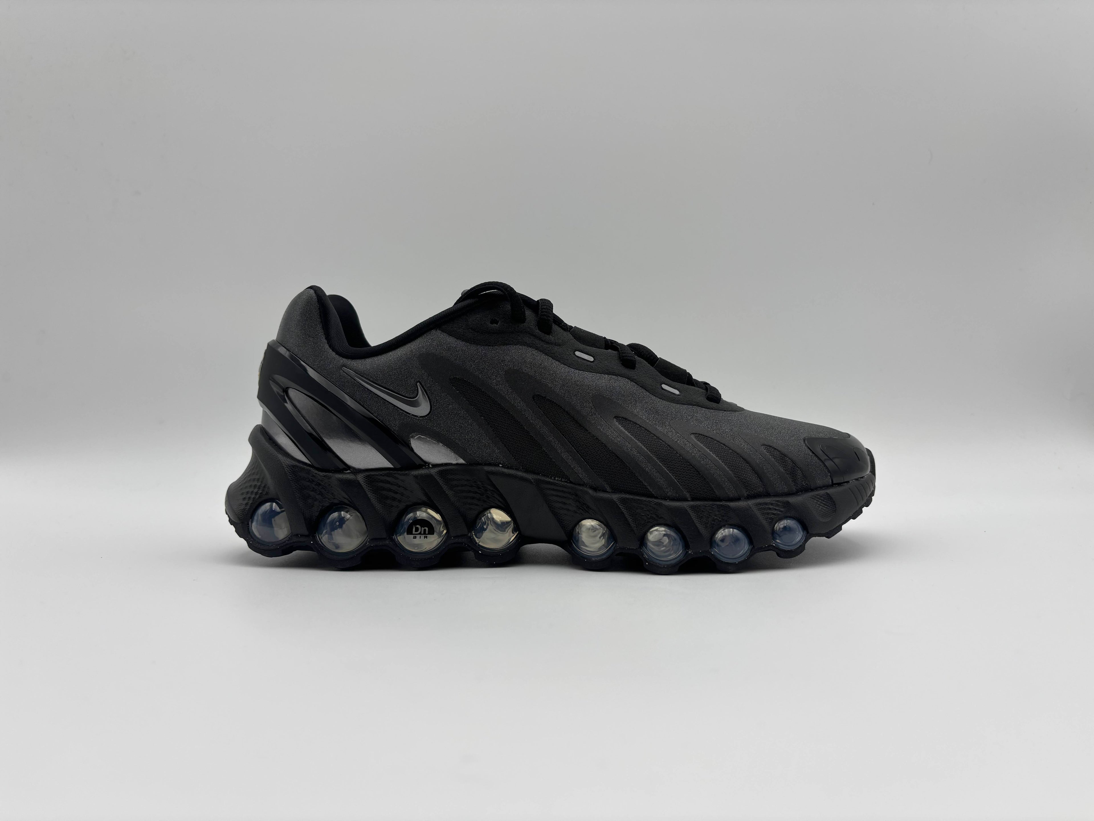 Nike Air Max Dn8 Black Metallic Dark Grey