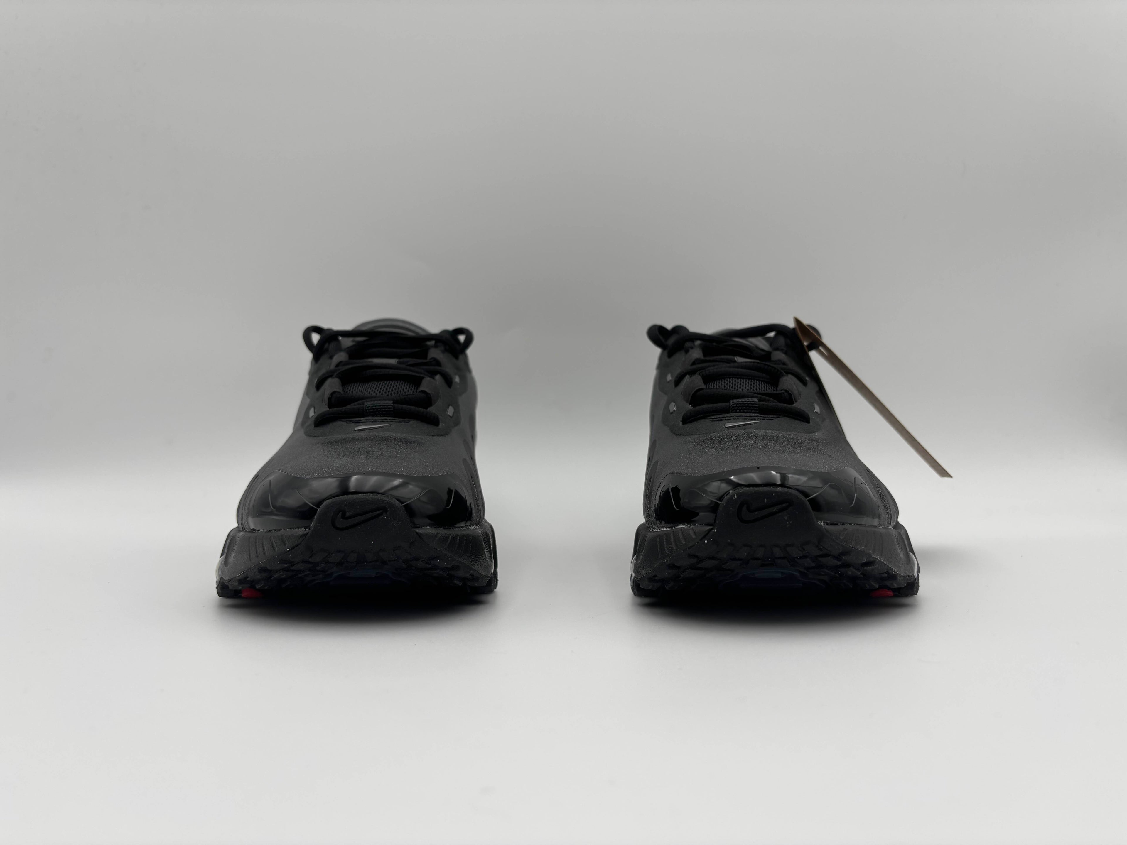 Nike Air Max Dn8 Black Metallic Dark Grey