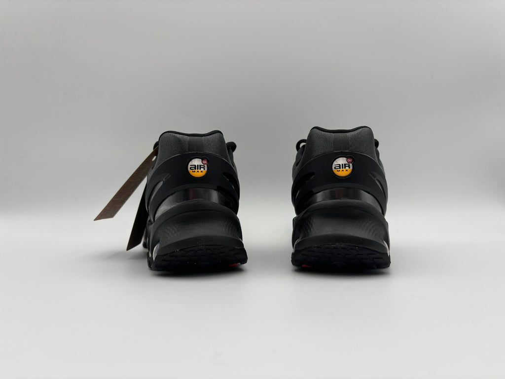 Nike Air Max Dn8 Black Metallic Dark Grey