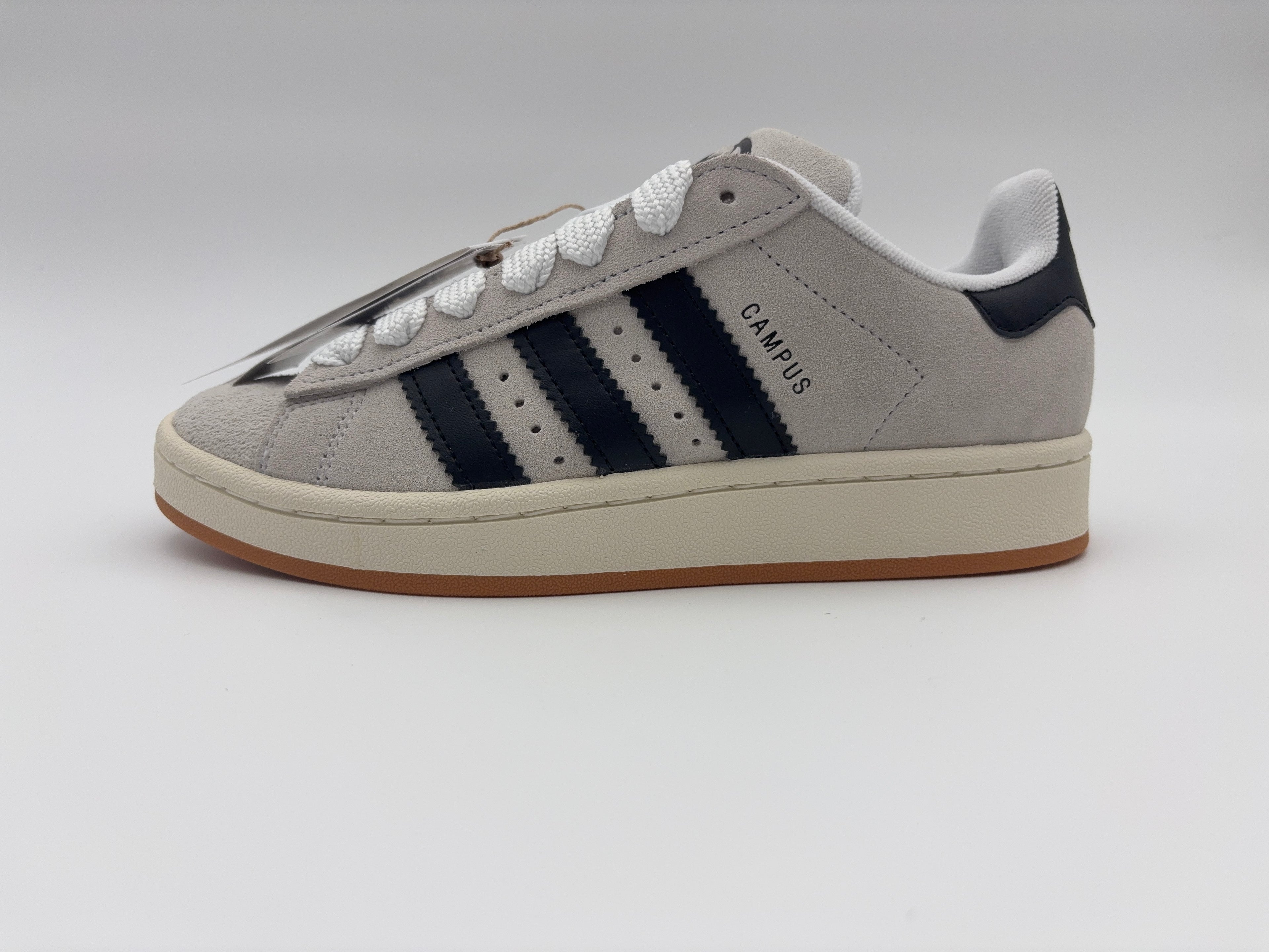 Wmns Campus 00s 'Crystal White Black'