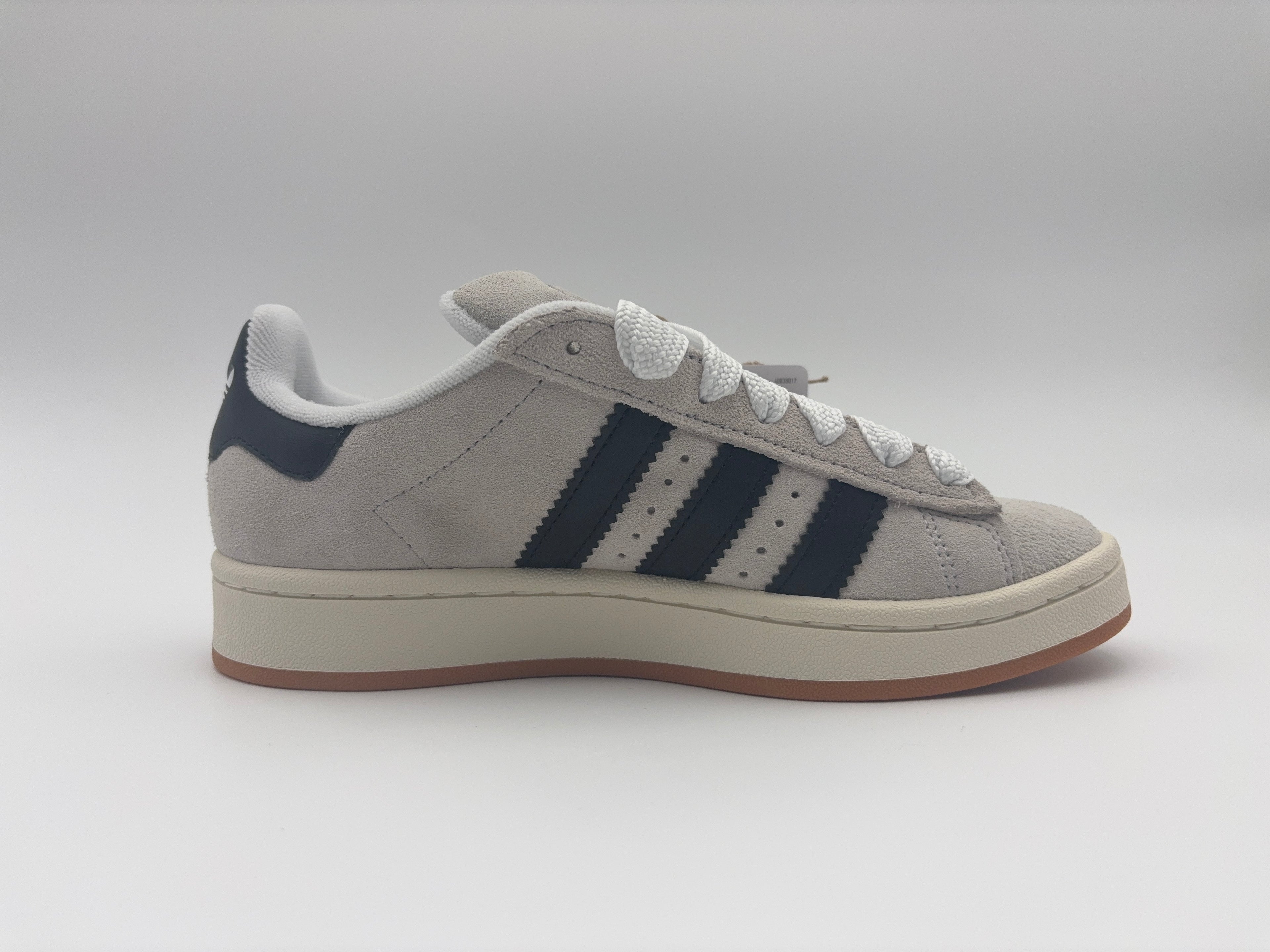 Wmns Campus 00s 'Crystal White Black'