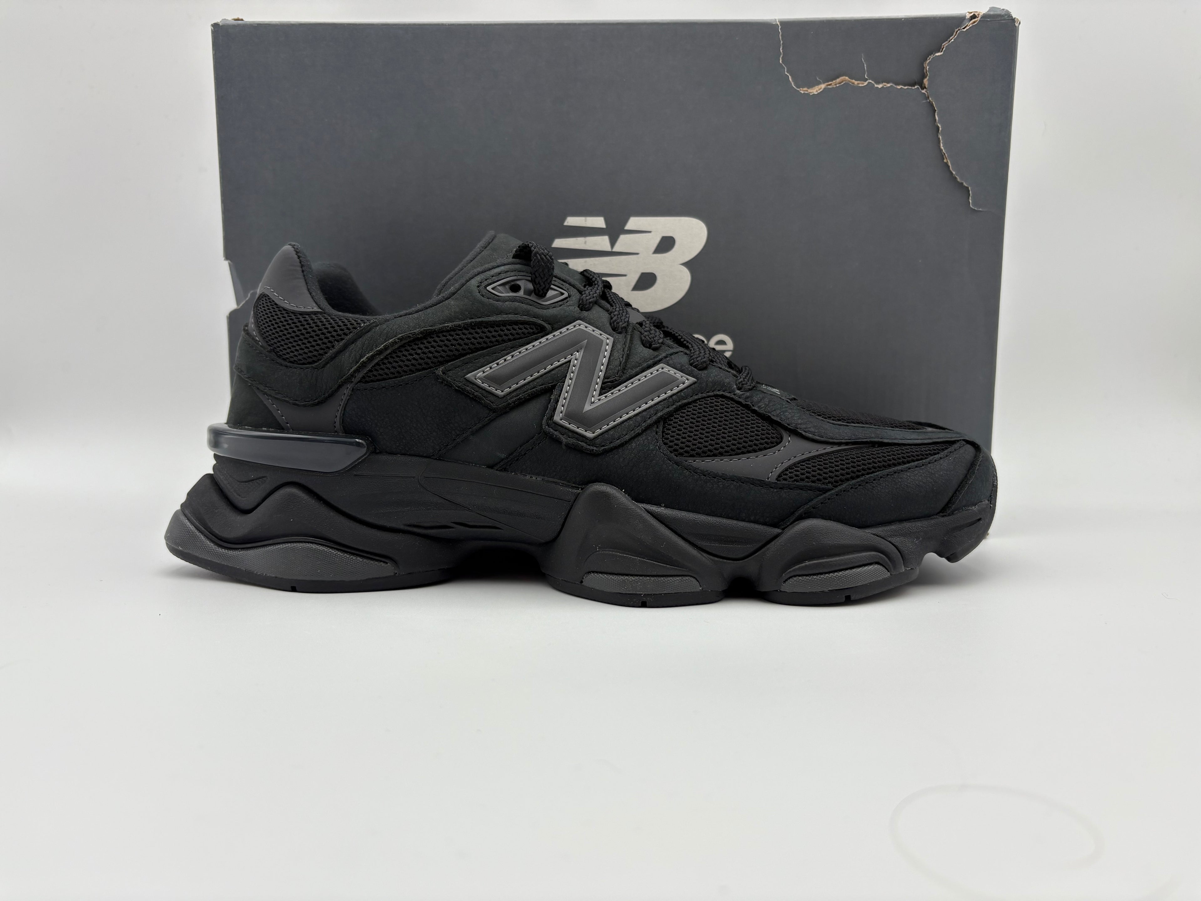 New Balance 9060 'Black Cat'