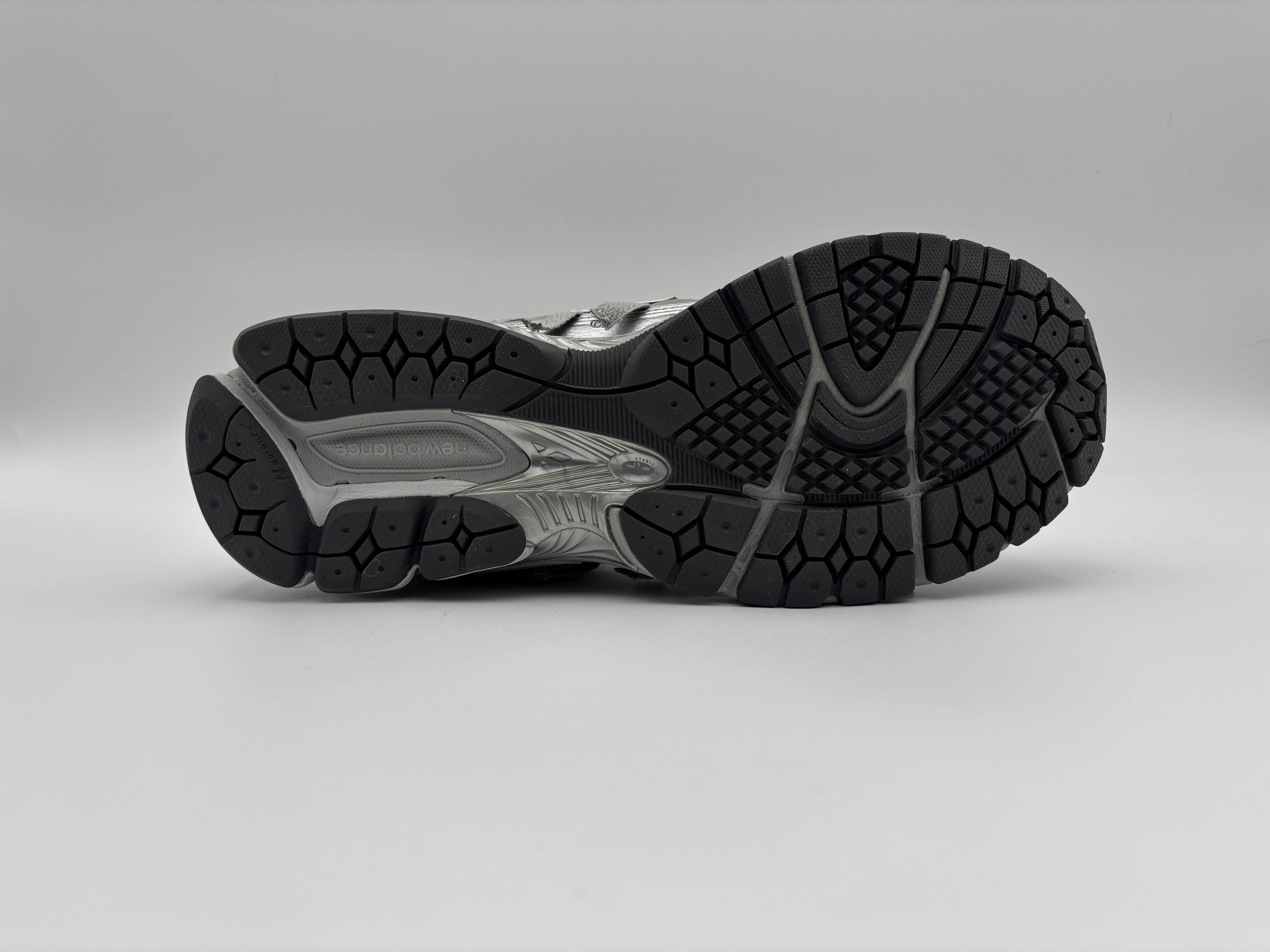New Balance 1906A Tech Explosion Grey