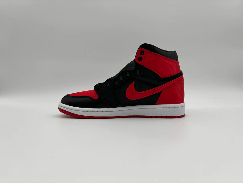 Jordan 1 Retro High OG Satin Bred