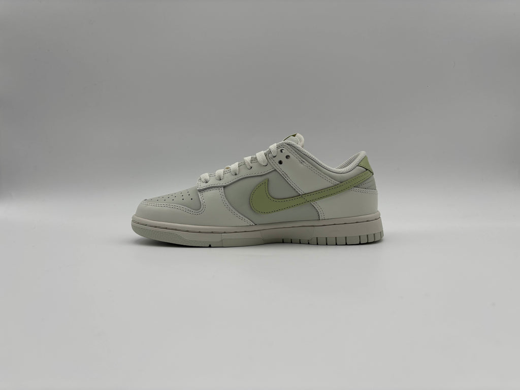Nike Dunk Low Phantom Olive Aura