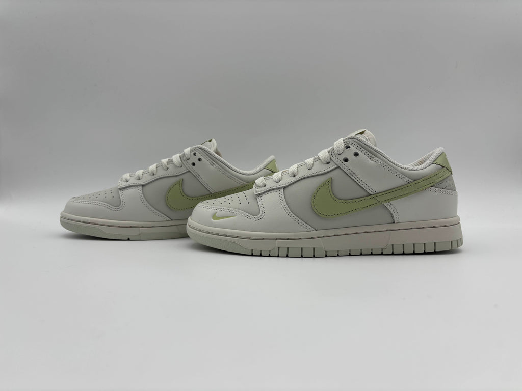 Nike Dunk Low Phantom Olive Aura