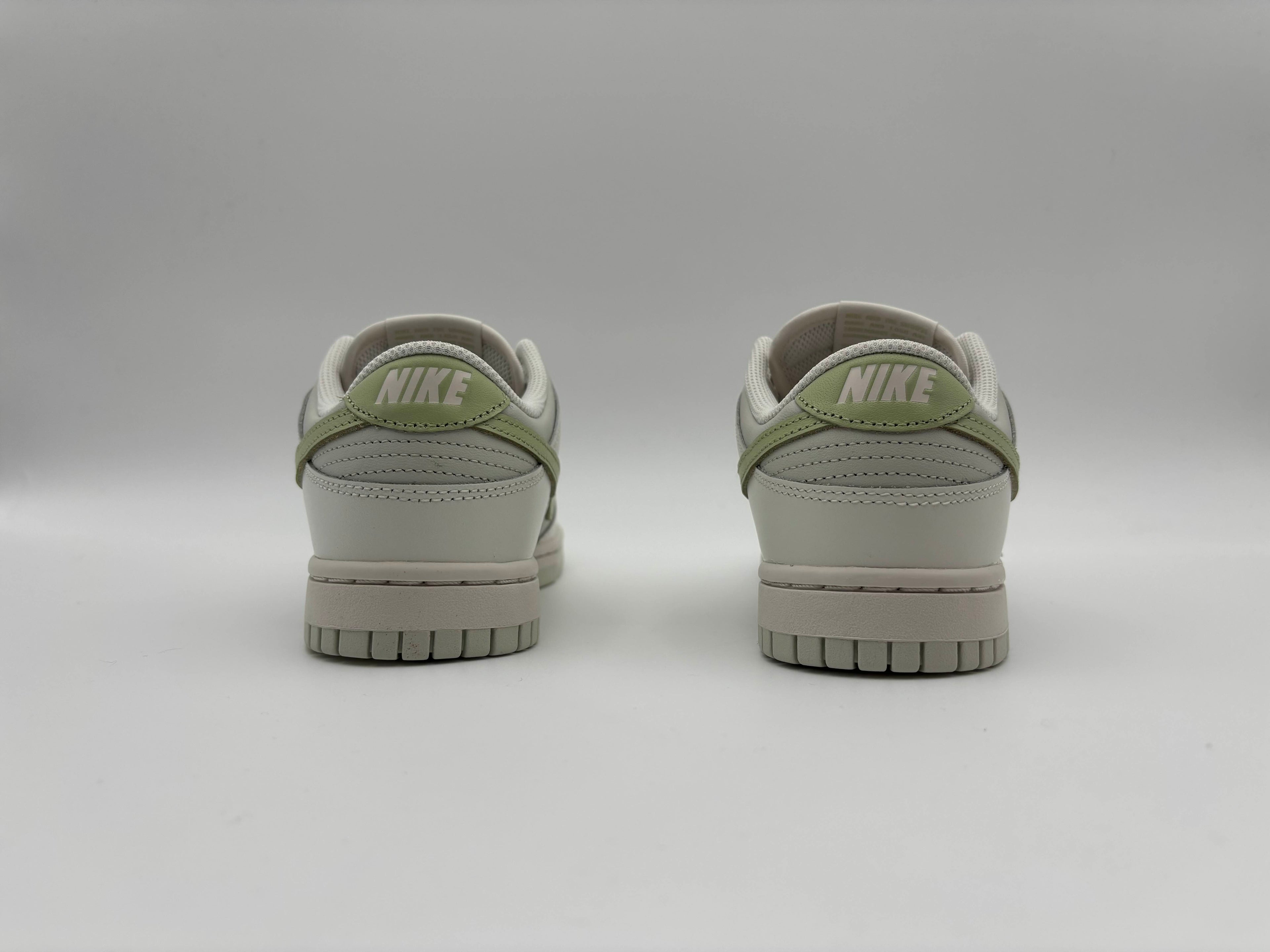 Nike Dunk Low Phantom Olive Aura