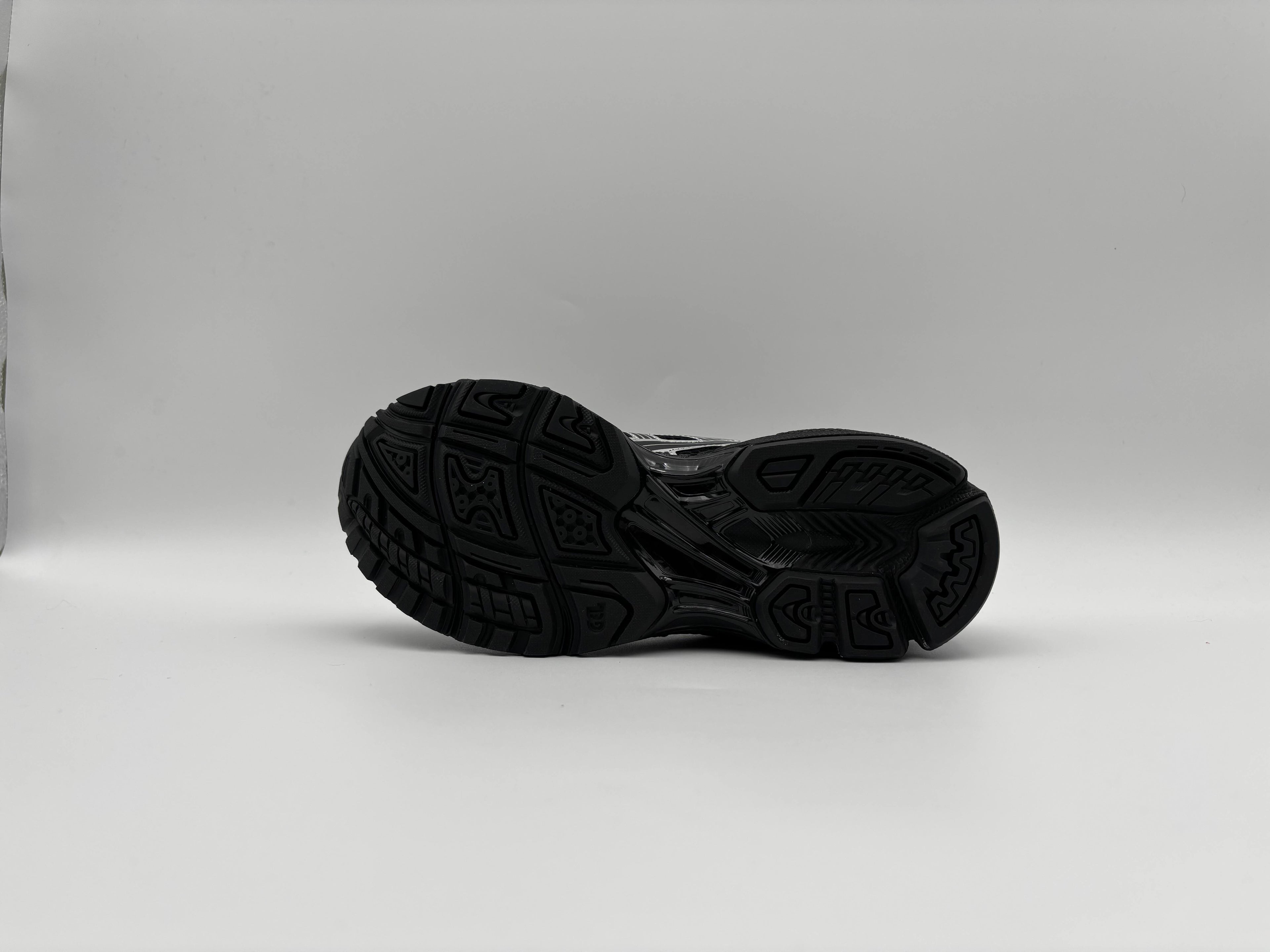 ASICS Gel-Kayano 14 Black Pure Silver