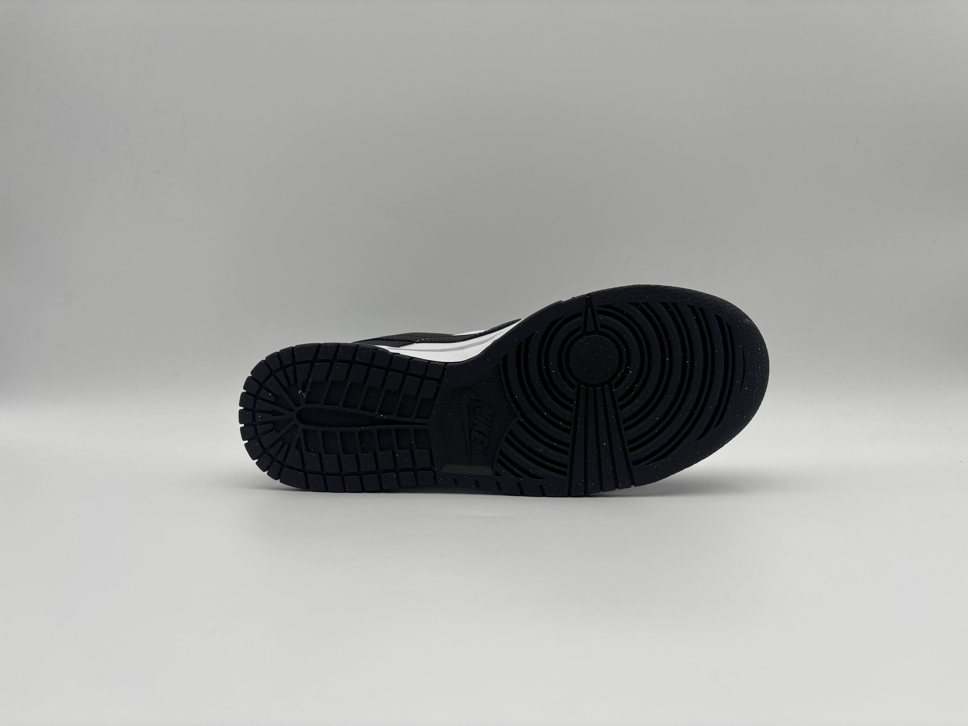 Nike Dunk Low Next Nature Panda