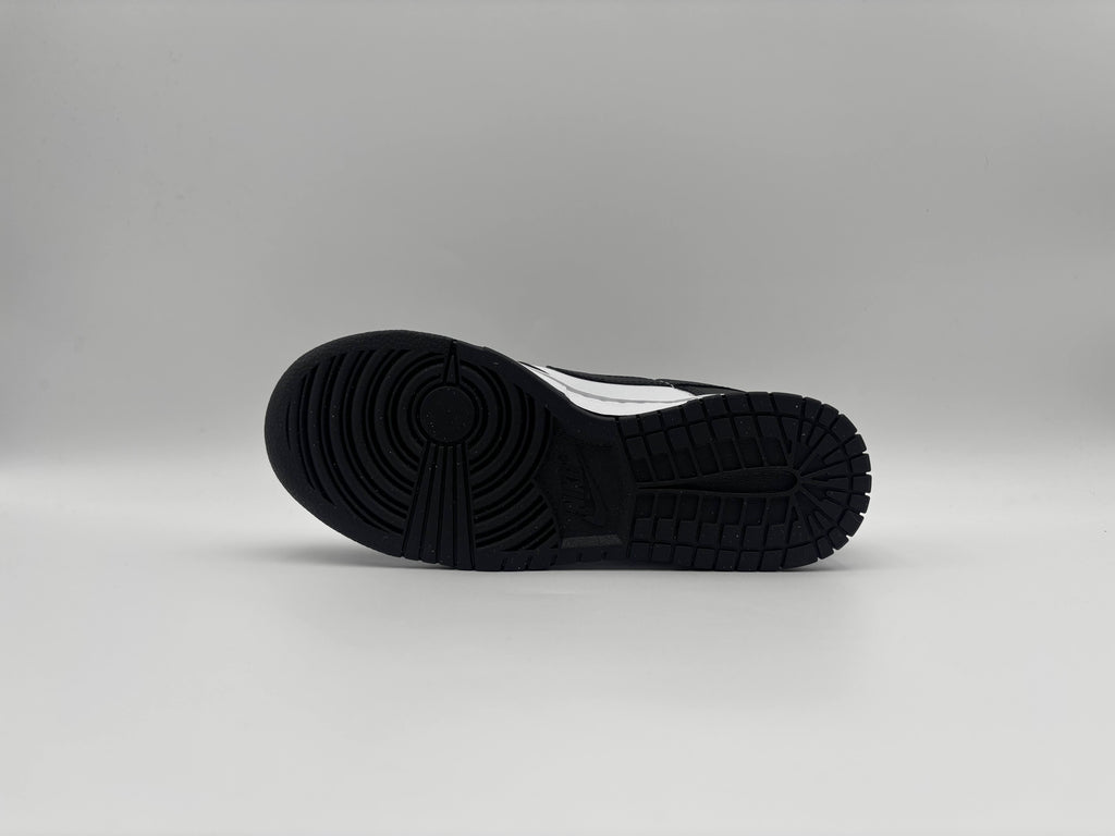 Nike Dunk Low Next Nature Panda