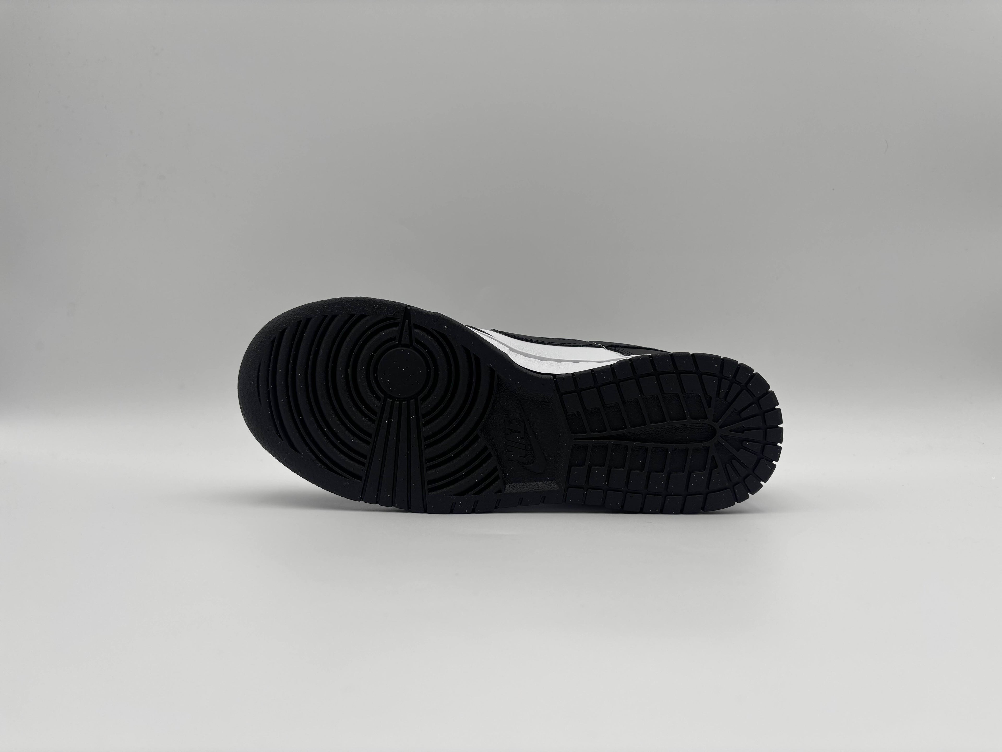 Nike Dunk Low Next Nature Panda