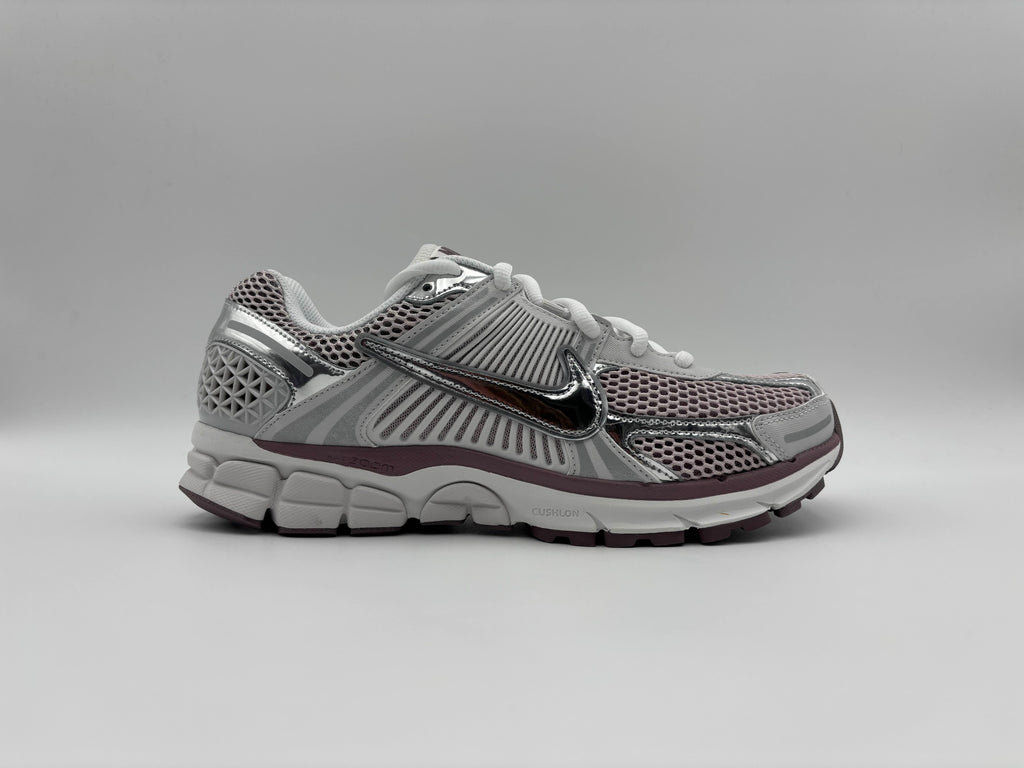 Nike Zoom Vomero 5 Vast Grey Metallic Silver